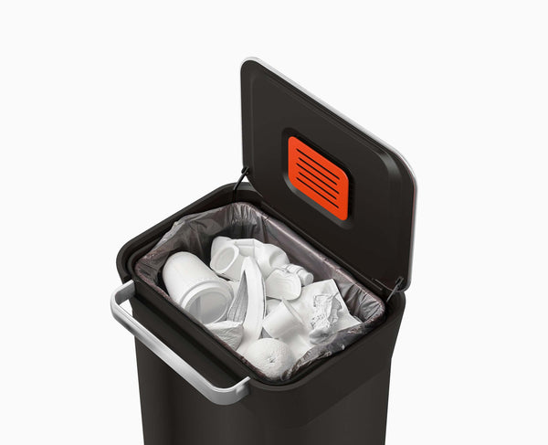 Joseph Joseph Titan 30L Black Trash Compactor