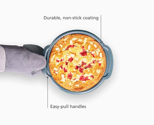 Joseph Joseph Nest™ Bake Non-Stick 9" Blue Round Cake Pan