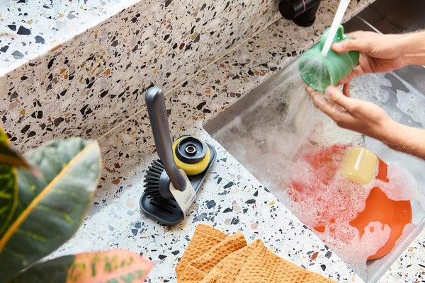 joseph joseph SinkTech™ Dish Brush & Sponge Set with Steel Stand