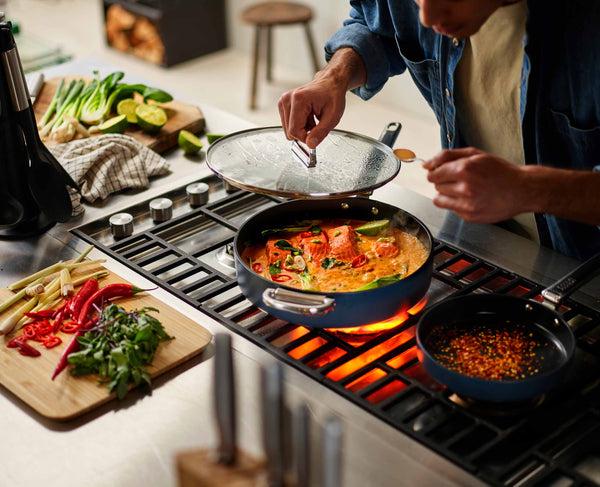 joseph joseph Space Folding Handle Ceramic Non-stick 3.5 Qt. Blue Sauté Pan & Lid