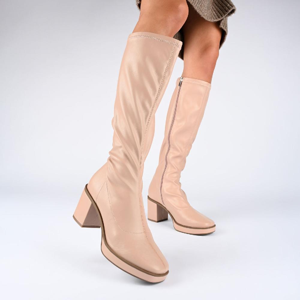 Journee Collection ALONDRA KNEE HIGH BOOTS IN FAUX LEATHER Cream