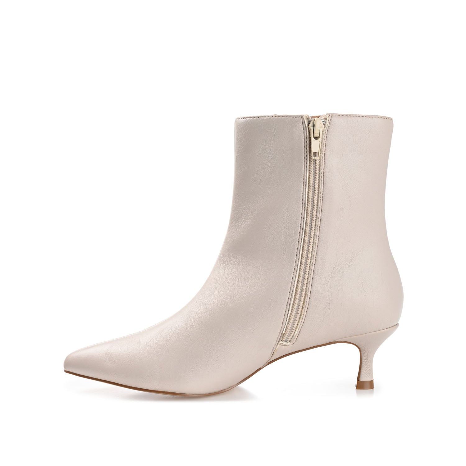 Journee Collection ARELY POINTED TOE BOOTIES IN WIDE White PU