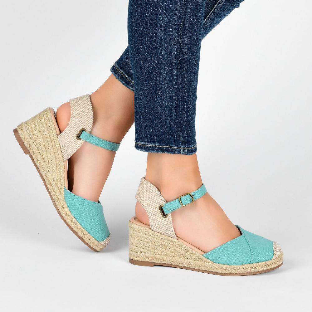 Journee Collection ASHLYN ESPADRILLE WEDGE SANDALS IN CANVAS Red Fabric