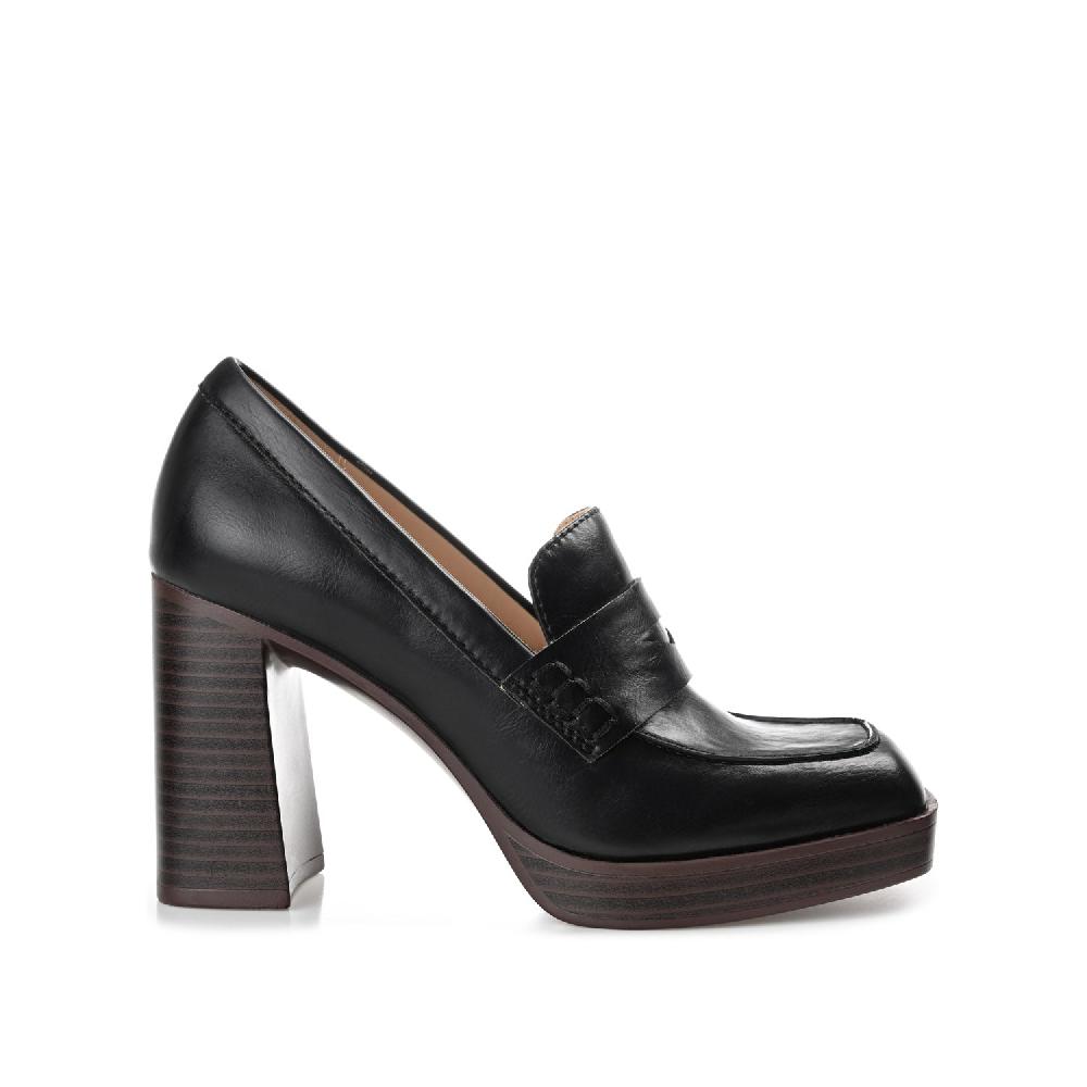 journee collection EZZEY BLOCK HEEL LOAFERS IN WIDE Brown