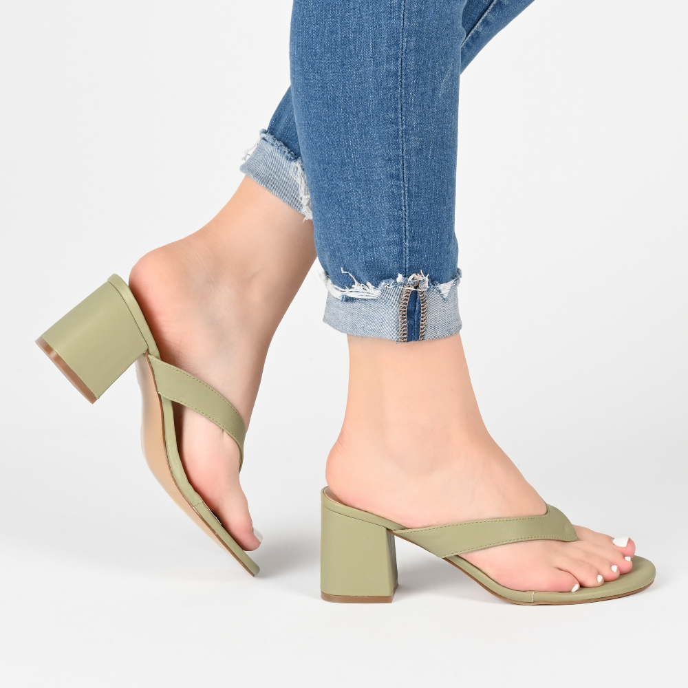 Journee Collection ALIKA HEELED SANDALS Taupe
