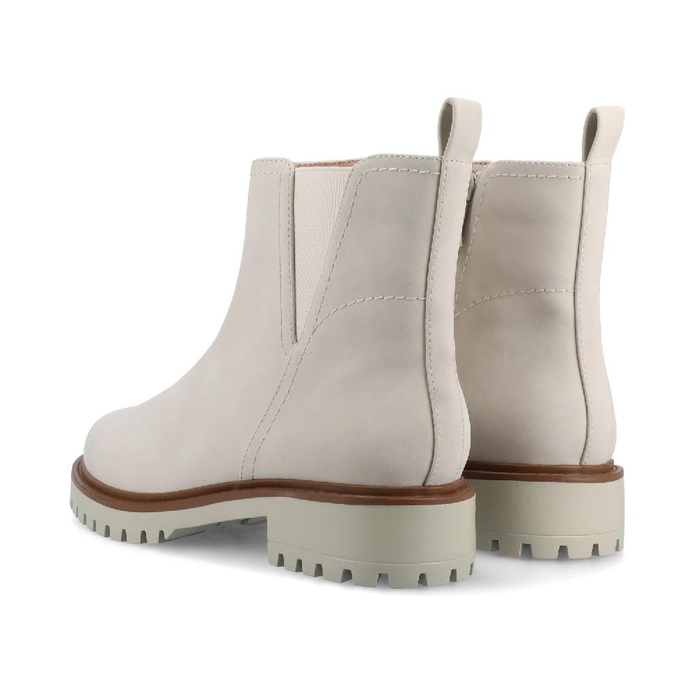Journee Collection JUNNAH CHELSEA BOOTS IN WIDE Bone