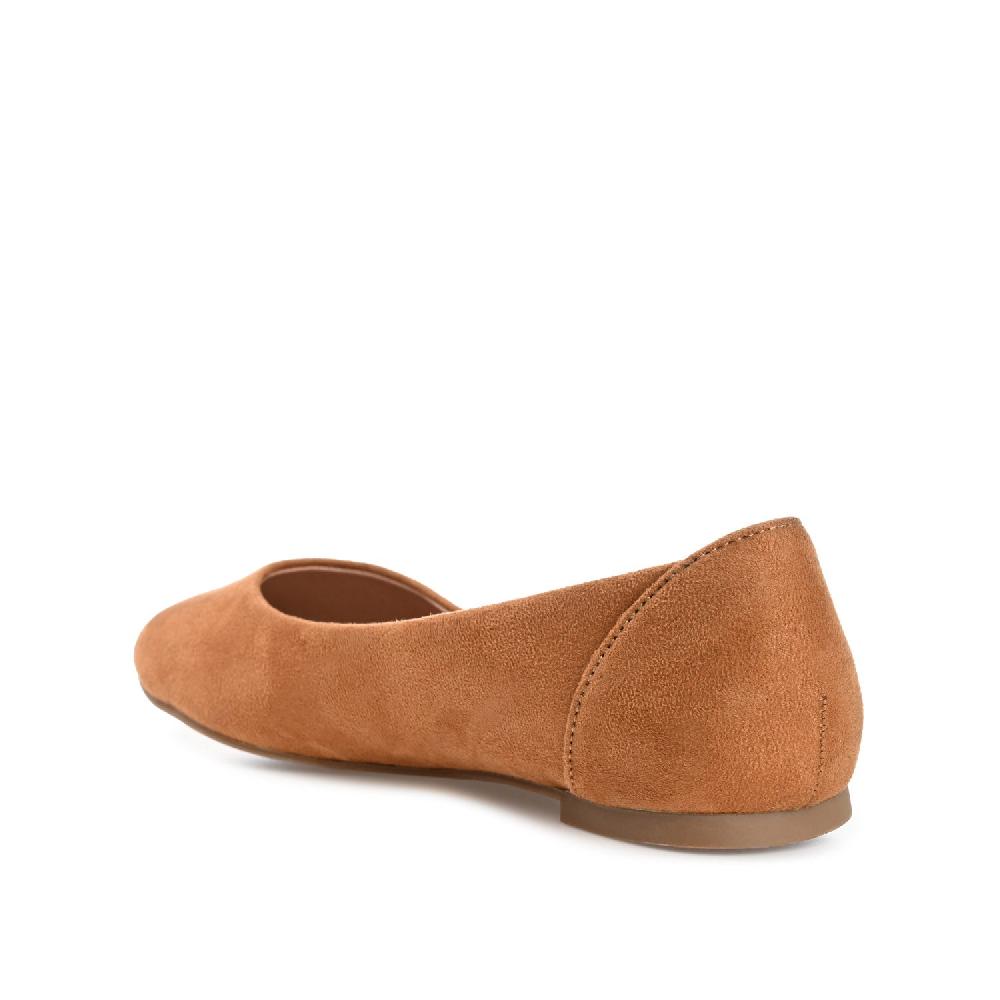 Journee Collection KAVN BALLET FLATS IN FAUX SUEDE Tan