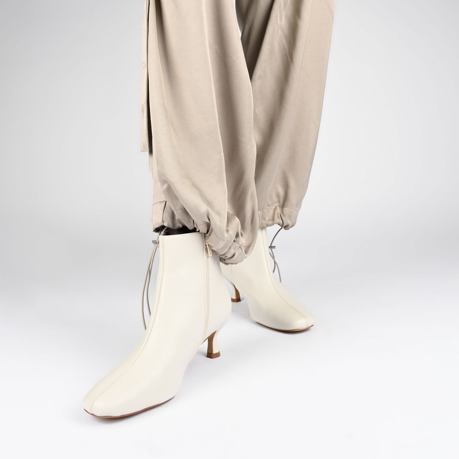 Journee Collection KELSSA POINTED TOE BOOTIES IN WIDE Taupe