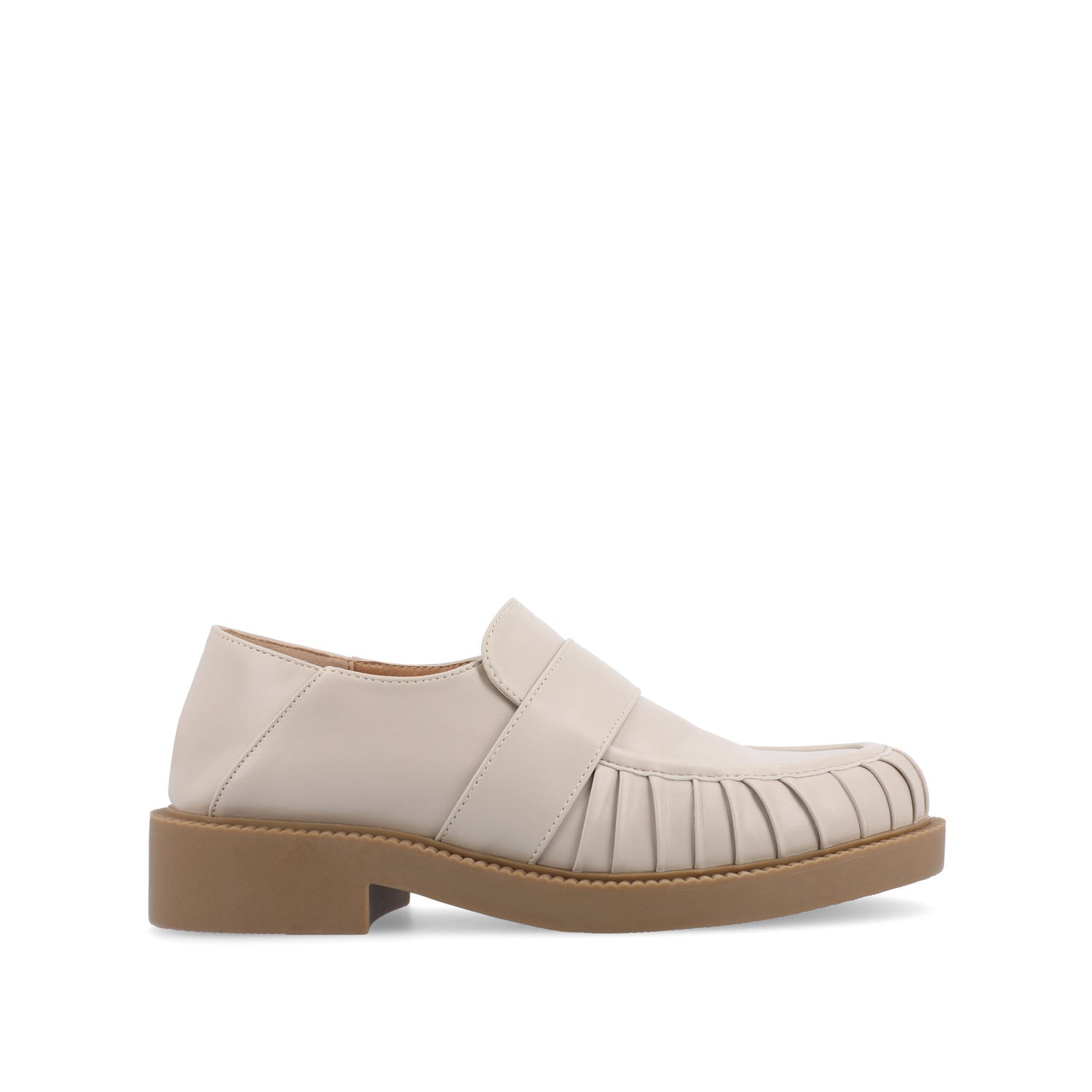journee collection LAKENN RUCHED LOAFER FLAT IN FAUX LEATHER Taupe
