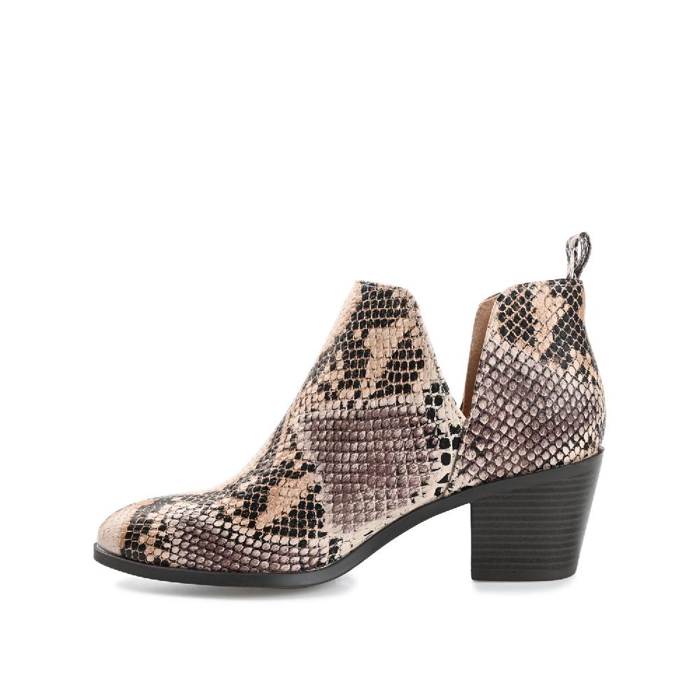 Journee Collection LOLA BLOCK HEELED BOOTIES IN FAUX LEATHER Snake