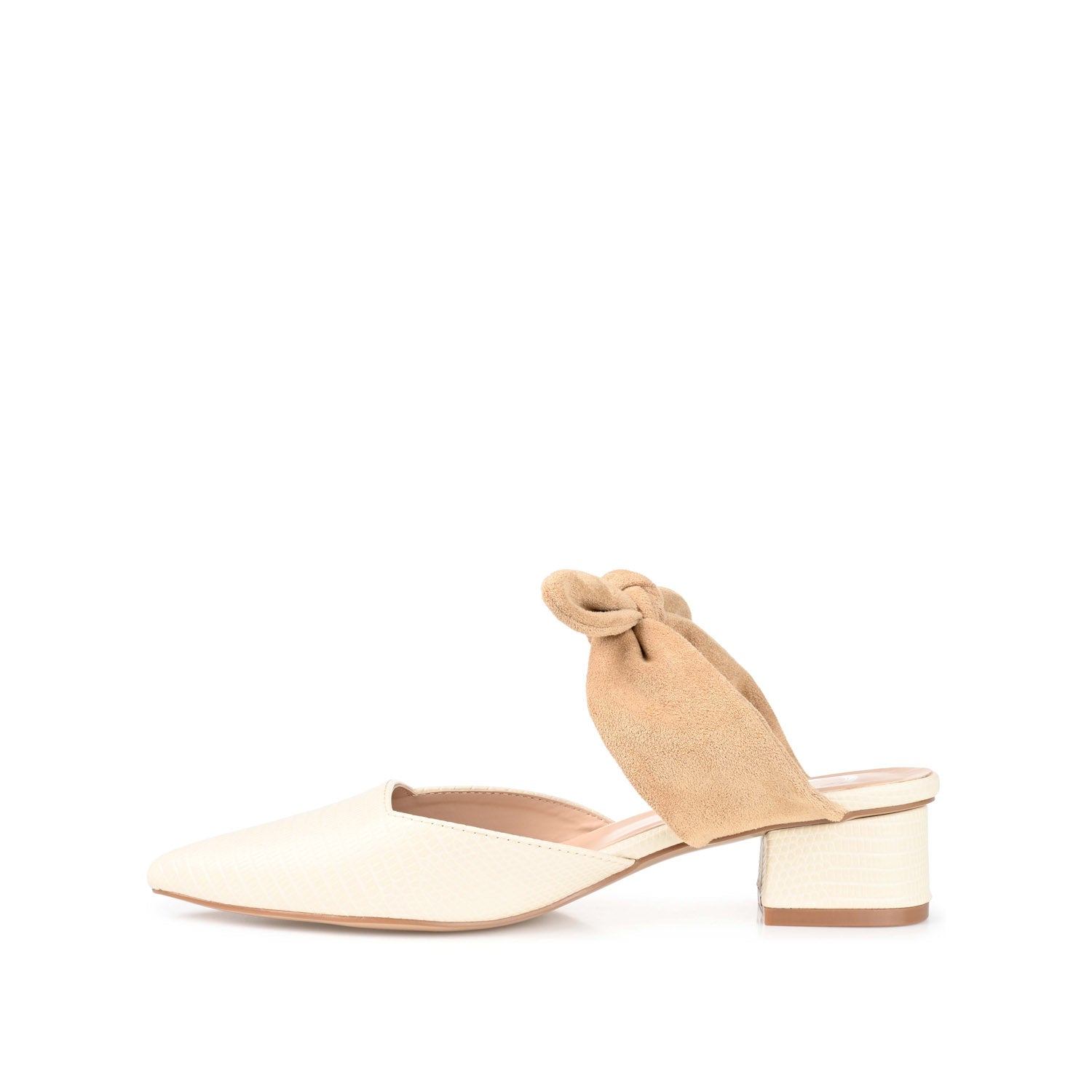 Journee Collection MELORA LOW BLOCK HEELS IN FAUX LEATHER Tan