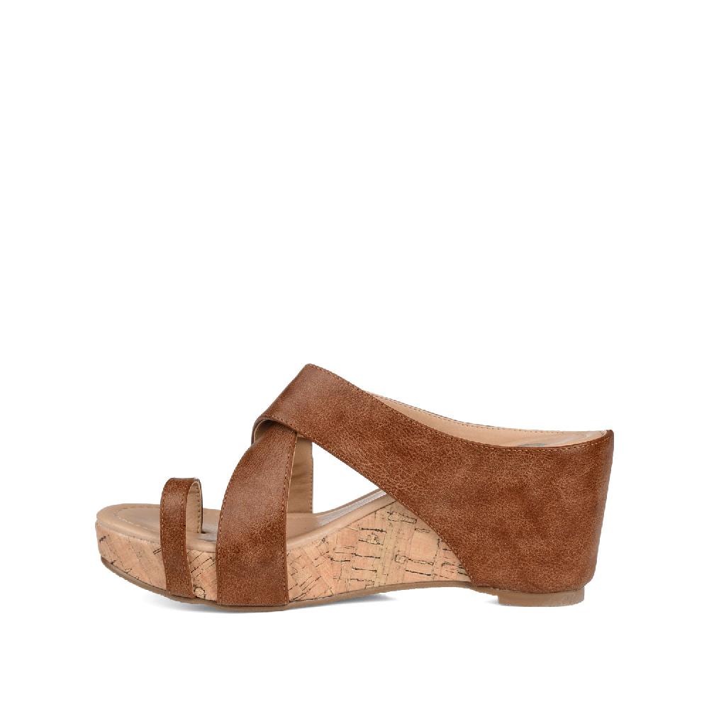 Journee Collection RAYNA WEDGE HEELED SANDAL IN FAUX LEATHER Stone