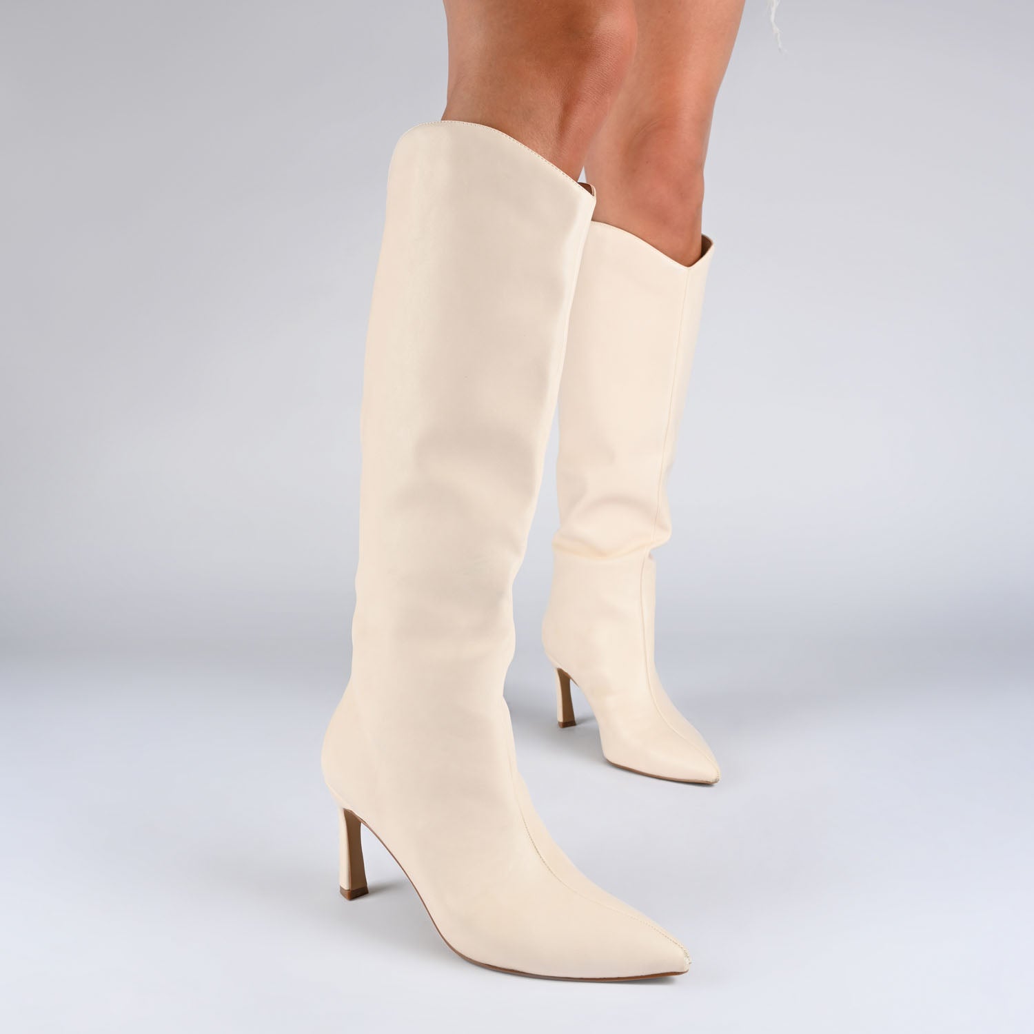 Journee Collection REHELA BOOTS IN WIDE WIDTH & CALF Tan