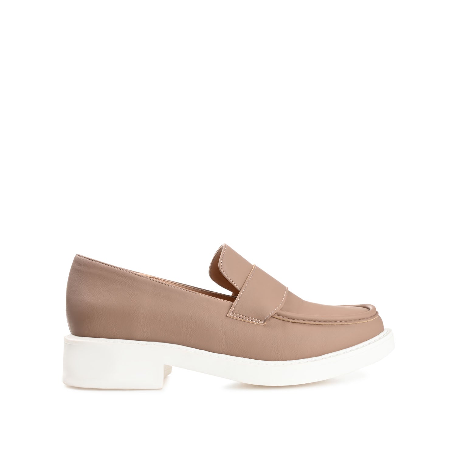 journee collection SAYDEE LOAFER FLATS IN FAUX LEATHER Bone