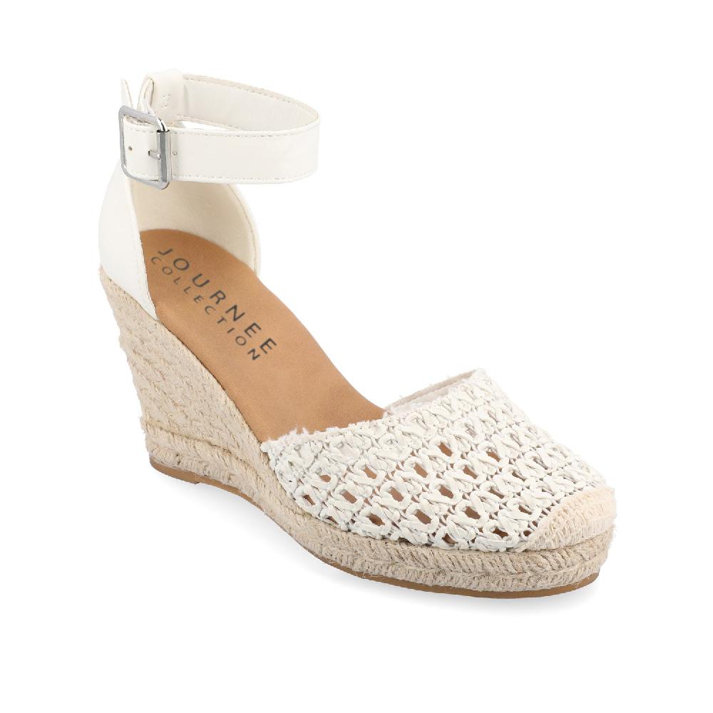 Journee Collection SIERRA WEDGE SANDALS IN FAUX LEATHER Coral