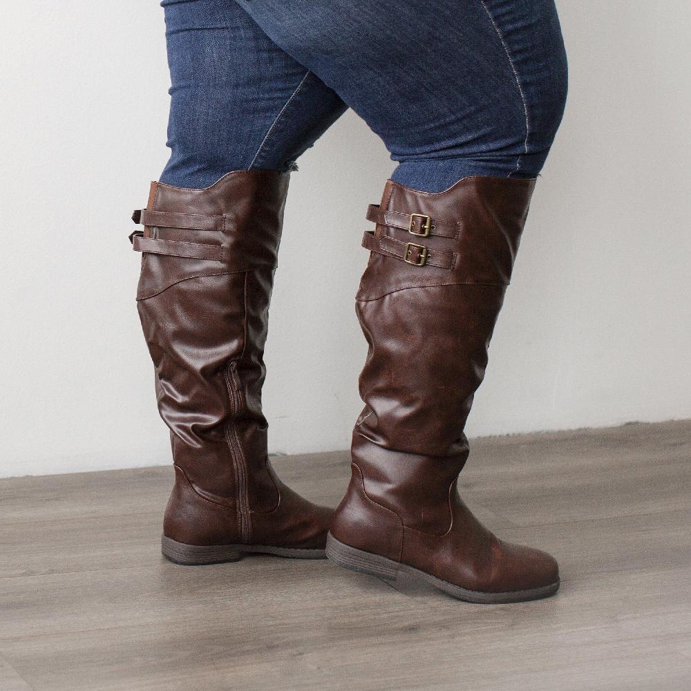 Journee Collection TORI RIDING BOOTS IN X-WIDE CALF Brown