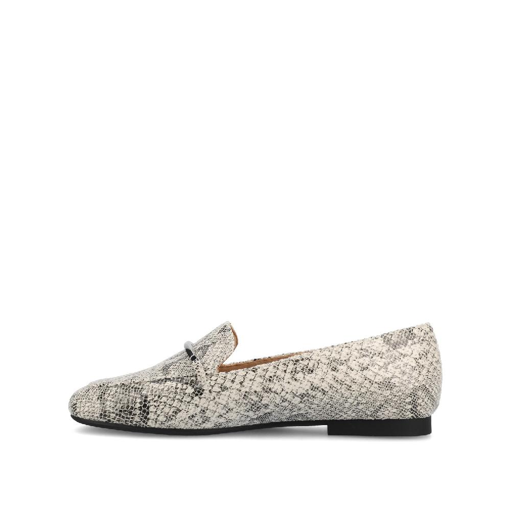 Journee Collection WRENN LOAFER FLATS IN PRINT White Lizard