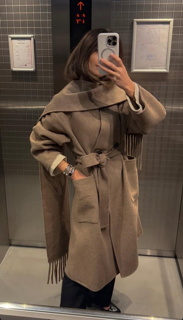 Jovonna London MILDRED COAT WITH SCARF