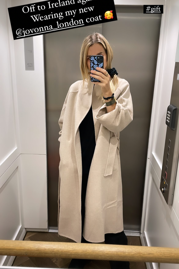 Jovonna London MODA COAT CREAM