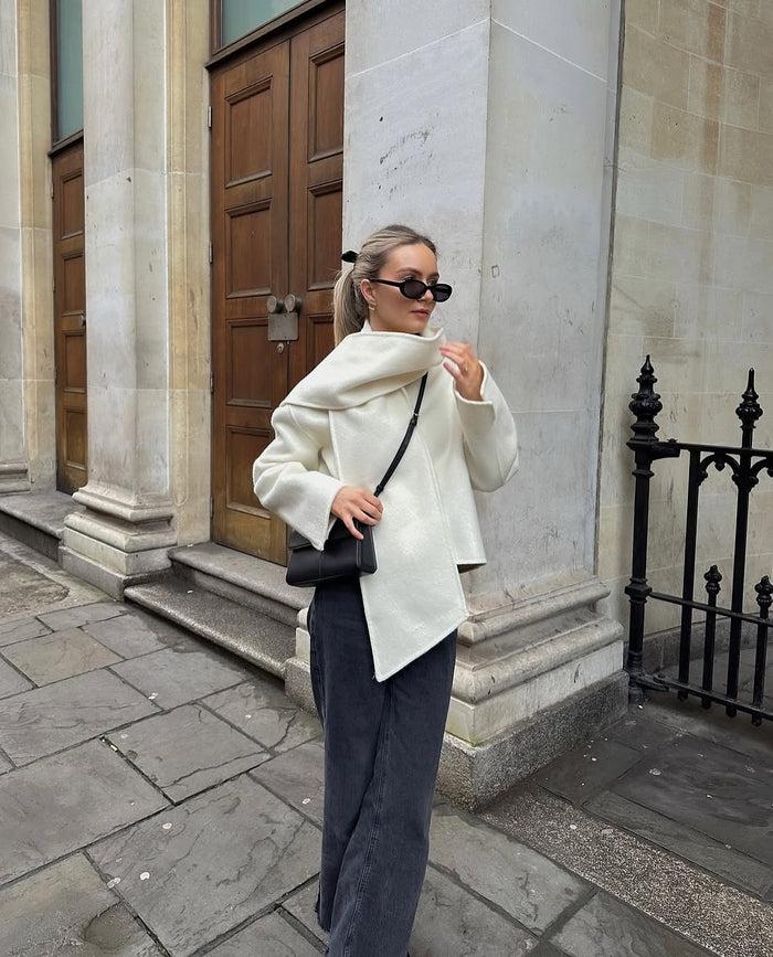 Jovonna London SIENNA COAT WITH SCARF CREAM