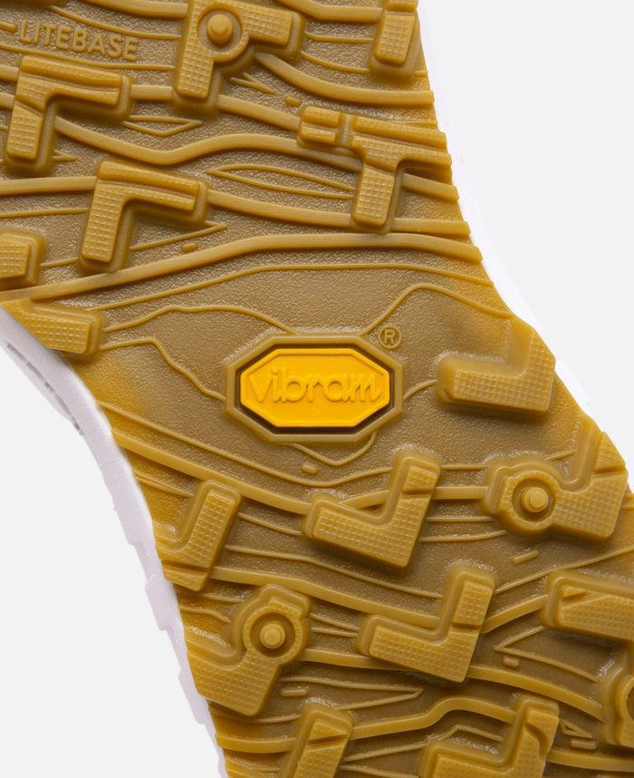 Juice 001 (White Gum)