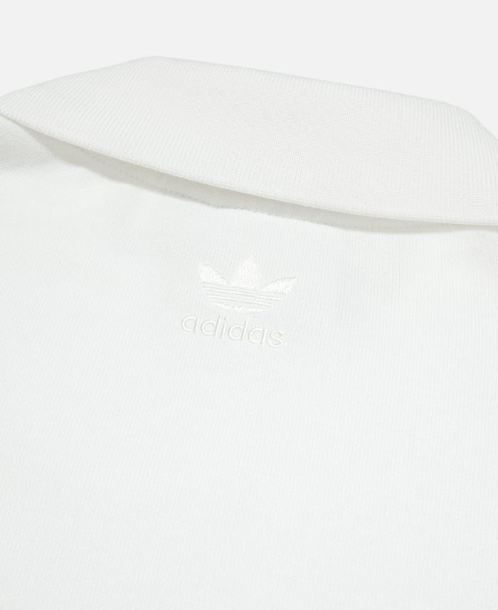 Juice Trefoil Logo Play Football Graphic Short Sleeve Polo Shirt (White)