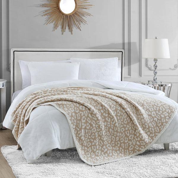 juicy couture Leopard Print Throw Blanket