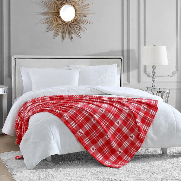 juicy couture Plush Plaid Throw Blanket