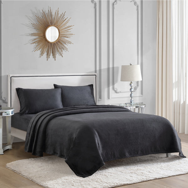 Juicy Couture Solid Plush Sheet Set