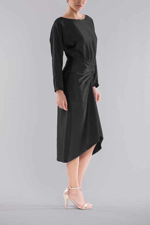 Julia Jordan BOAT NECK DOLMAN SLEEVE ROUCHD MIDI DRESS BLACK