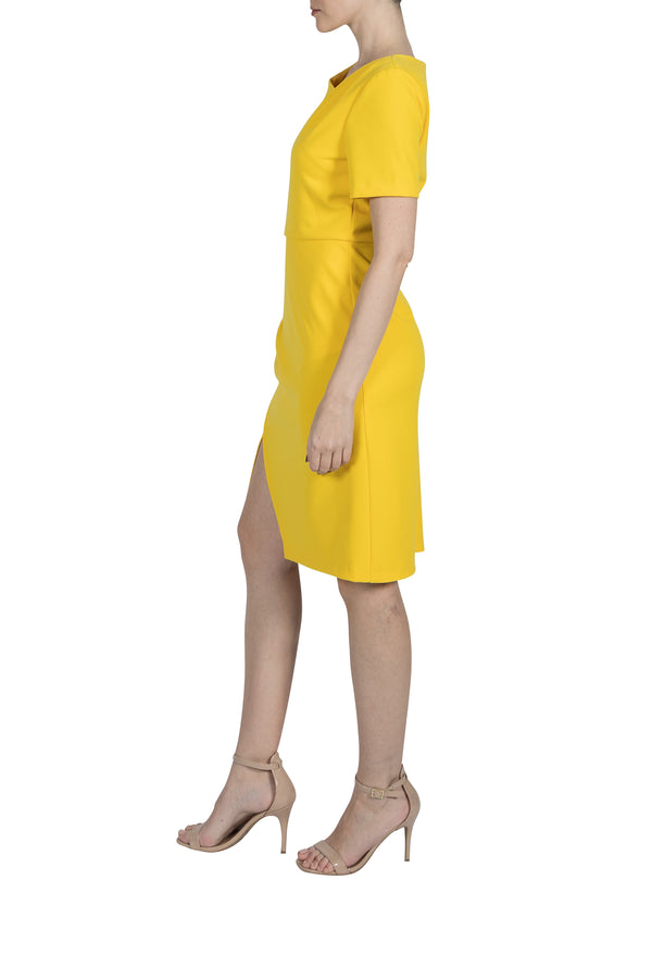 Julia Jordan DONNA RICCO - SHORT SLEEVE ASSYMETRICAL NECKLINE MIDI DRESS DANDELION