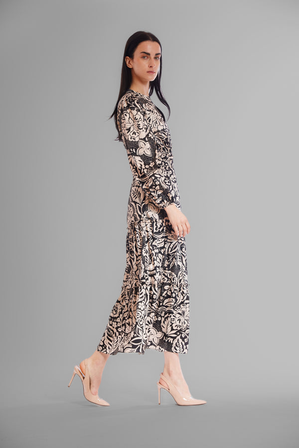 Julia Jordan LONG SLEEVE V NECK ELASTIC WAIST TIERED DRESS BLACK BEIGE