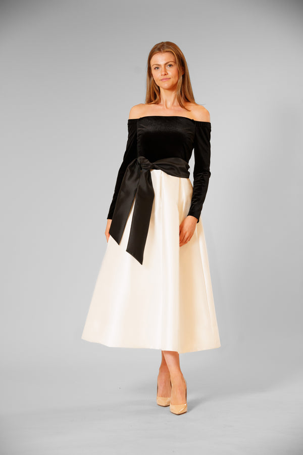 julia jordan LONG SLEEVE VELVET W MIKADO SKIRT BLACK MULTI