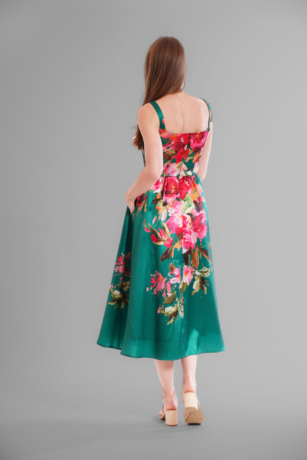Julia Jordan MIDI LENGTH GOWN WITH SQUARE NECKLINE GREEN MULTI