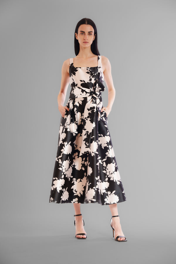 julia jordan MIDI SLVLESS GOWN W/ SQUARE NKLN & SELF SASH BLK/CREAM