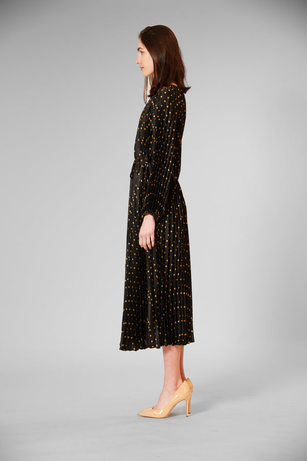 Julia Jordan PLEATED LONG SLEEVE WAIST TIE MAXI DRESS BLACK GOLD