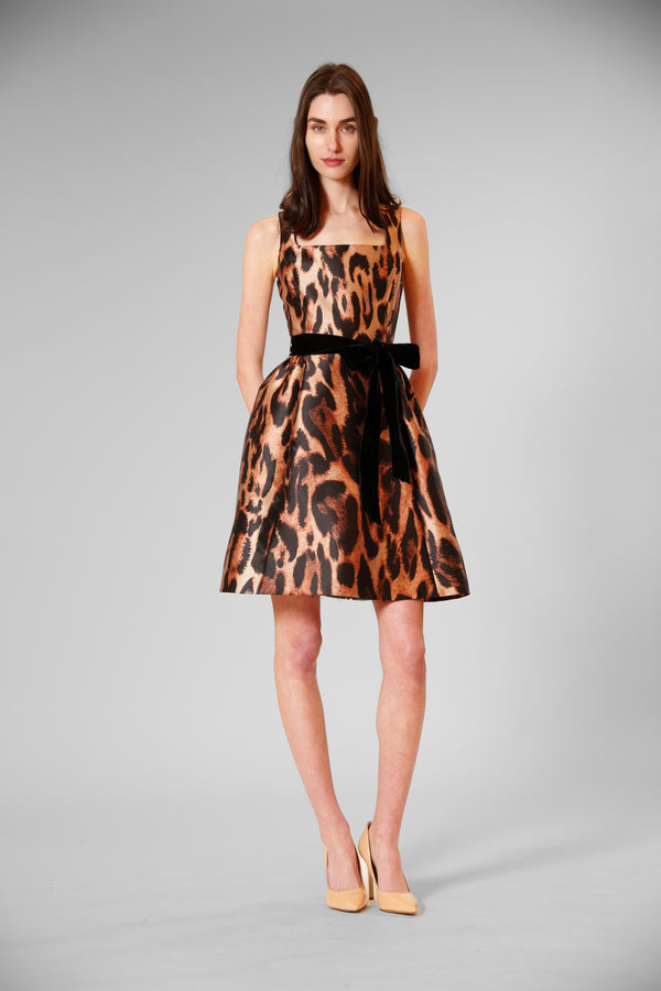 julia jordan SHORT COCKTAIL DRESS W/ VELVET SASH BLACK MULTI