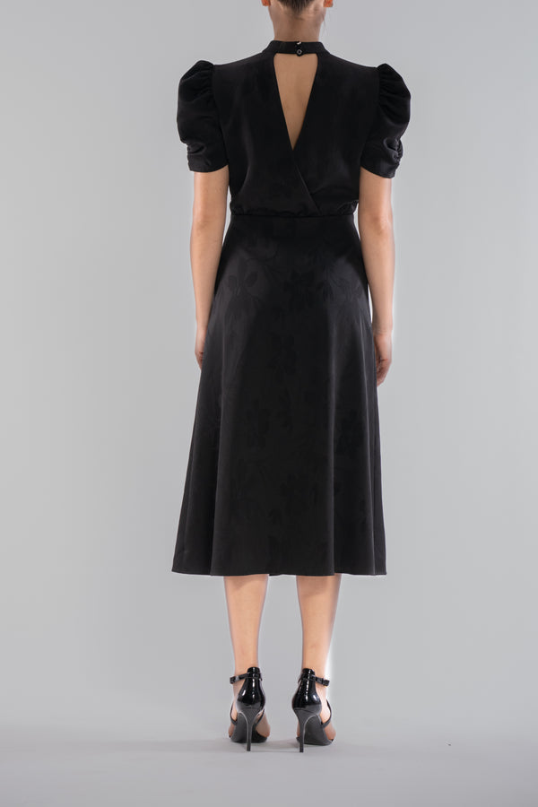 Julia Jordan SHORT PUFF SLEEVE MOCK NECK MIDI DRESS BLACK