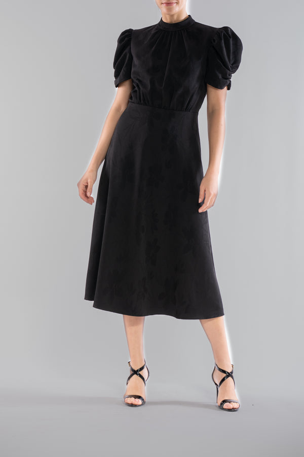 Julia Jordan SHORT PUFF SLEEVE MOCK NECK MIDI DRESS BLACK