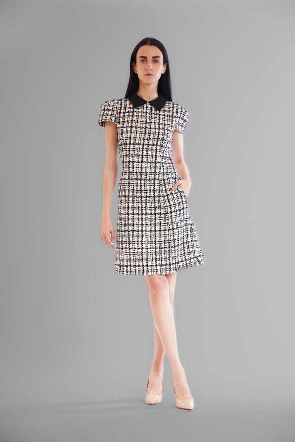 Julia Jordan SHORT SLEEVE BOUCLE DRESS WITH COLLAR BLACK WHITE