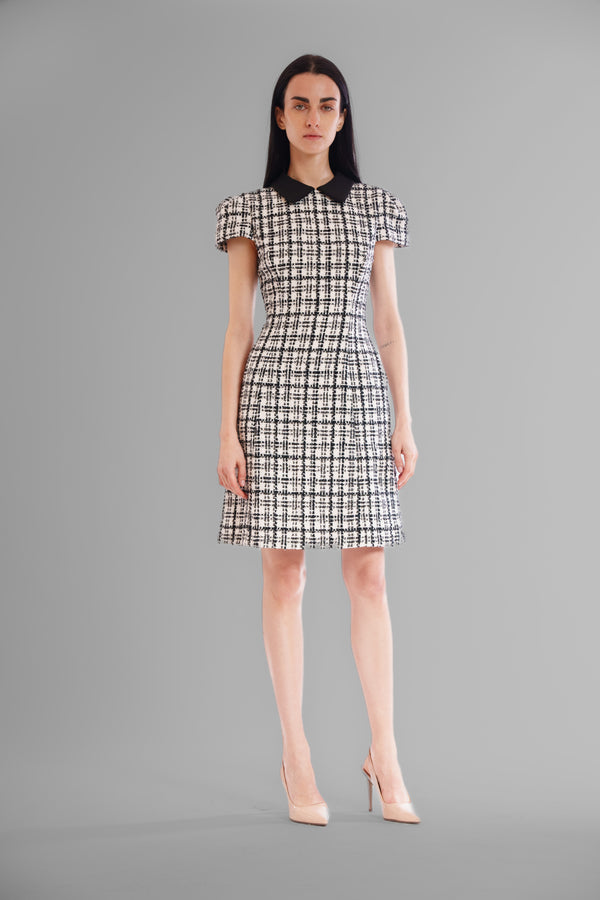 julia jordan SHORT SLEEVE BOUCLE DRESS WITH COLLAR BLACK WHITE