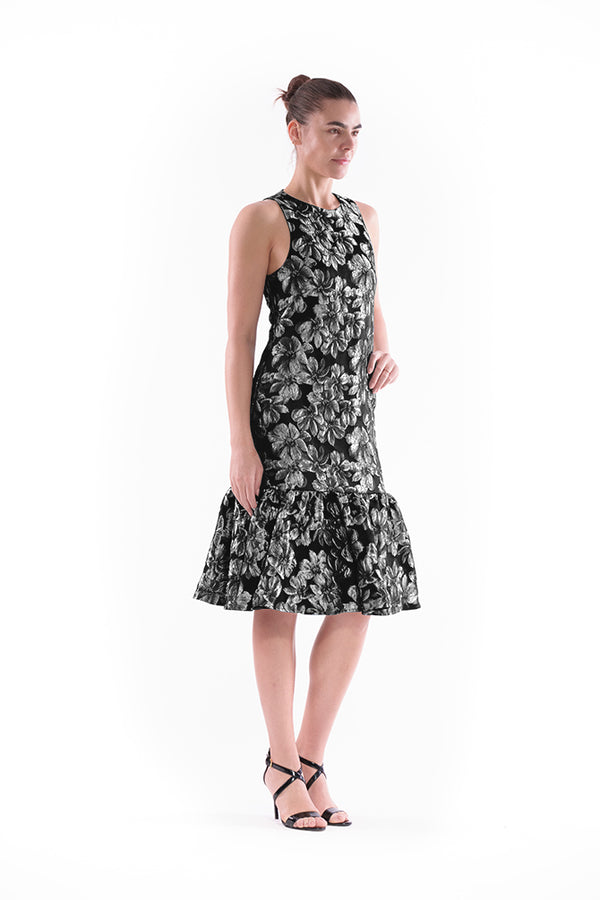 Julia Jordan SLEEVLESS SCOOP NECK RUFFLE HEM MIDI DRESS BLACK SILVER