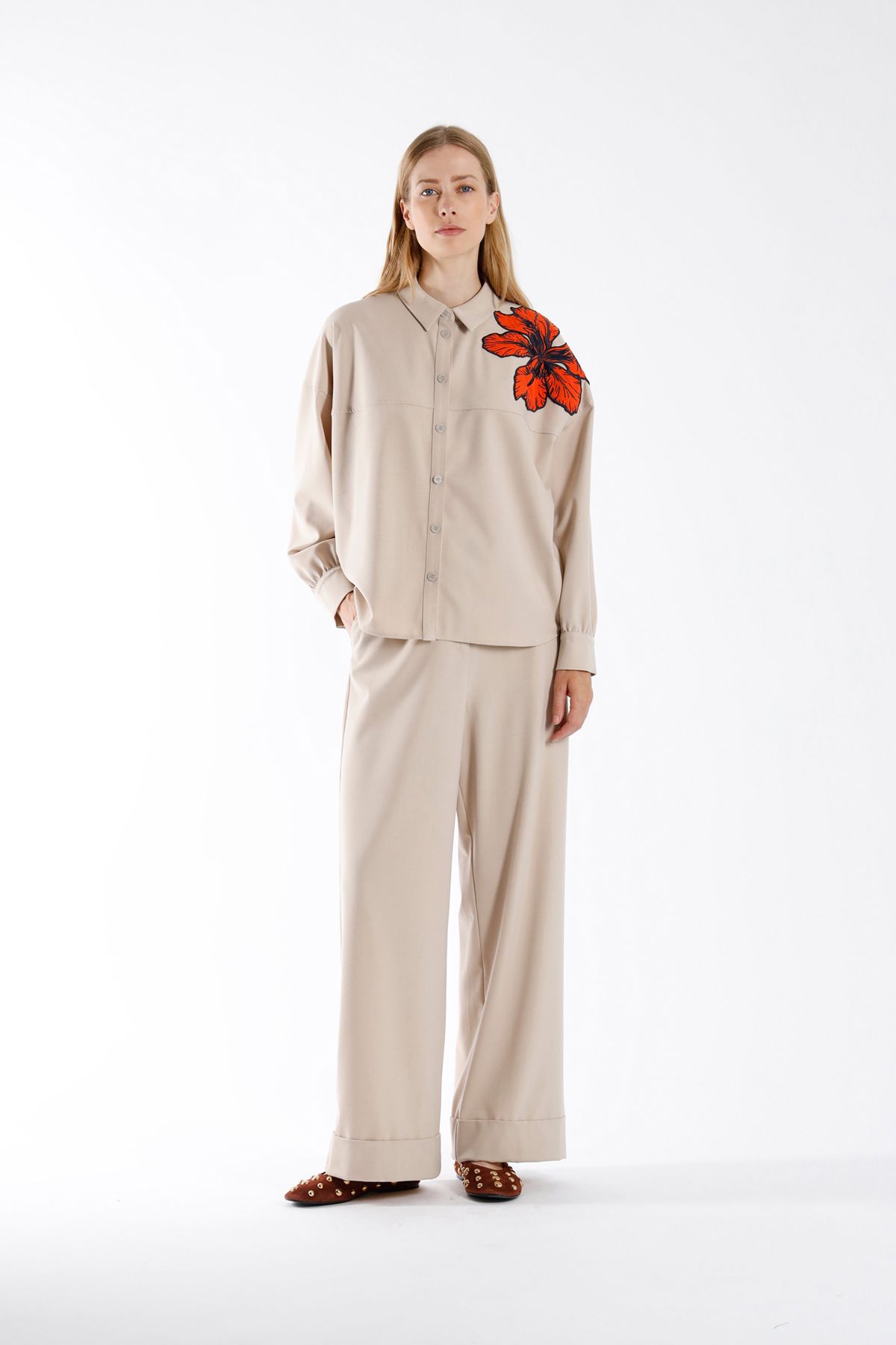 Julia June Blouse Lacrois Oatmeal