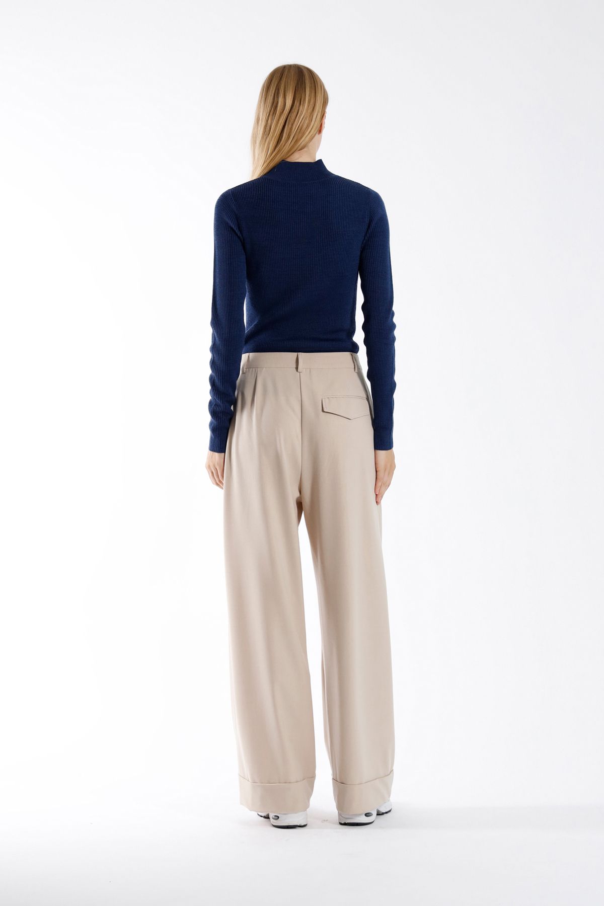 Julia June Pullover Walt Navy