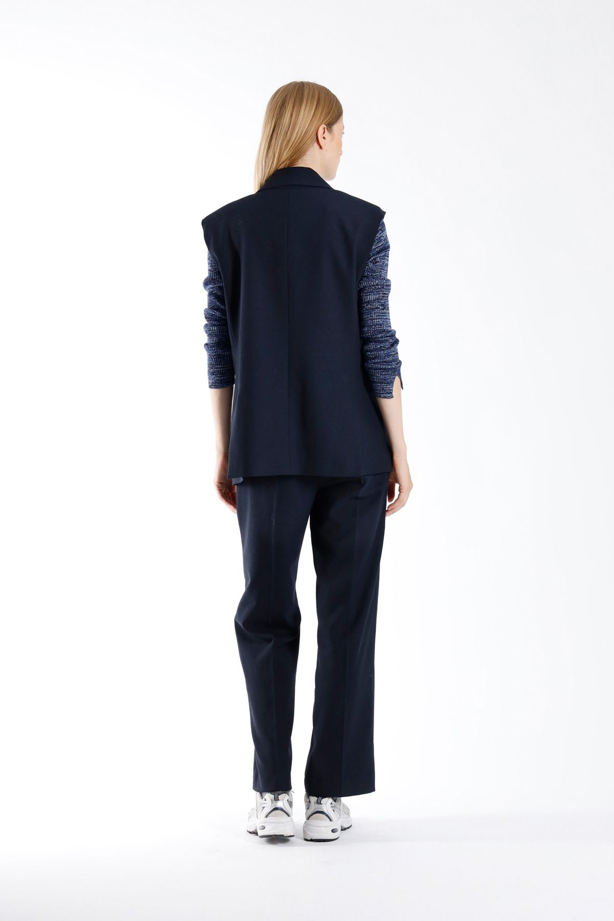 Julia June Sleeveless Jacket Lenoir Navy