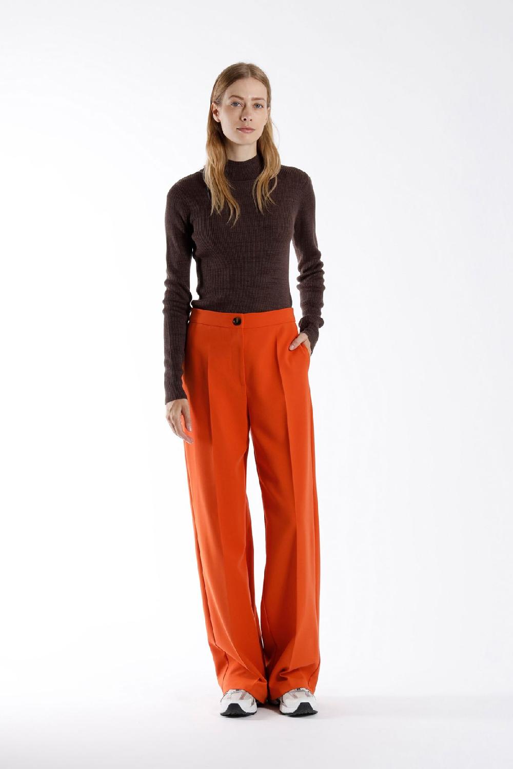 Julia June Trousers Loudi Burnt Orange