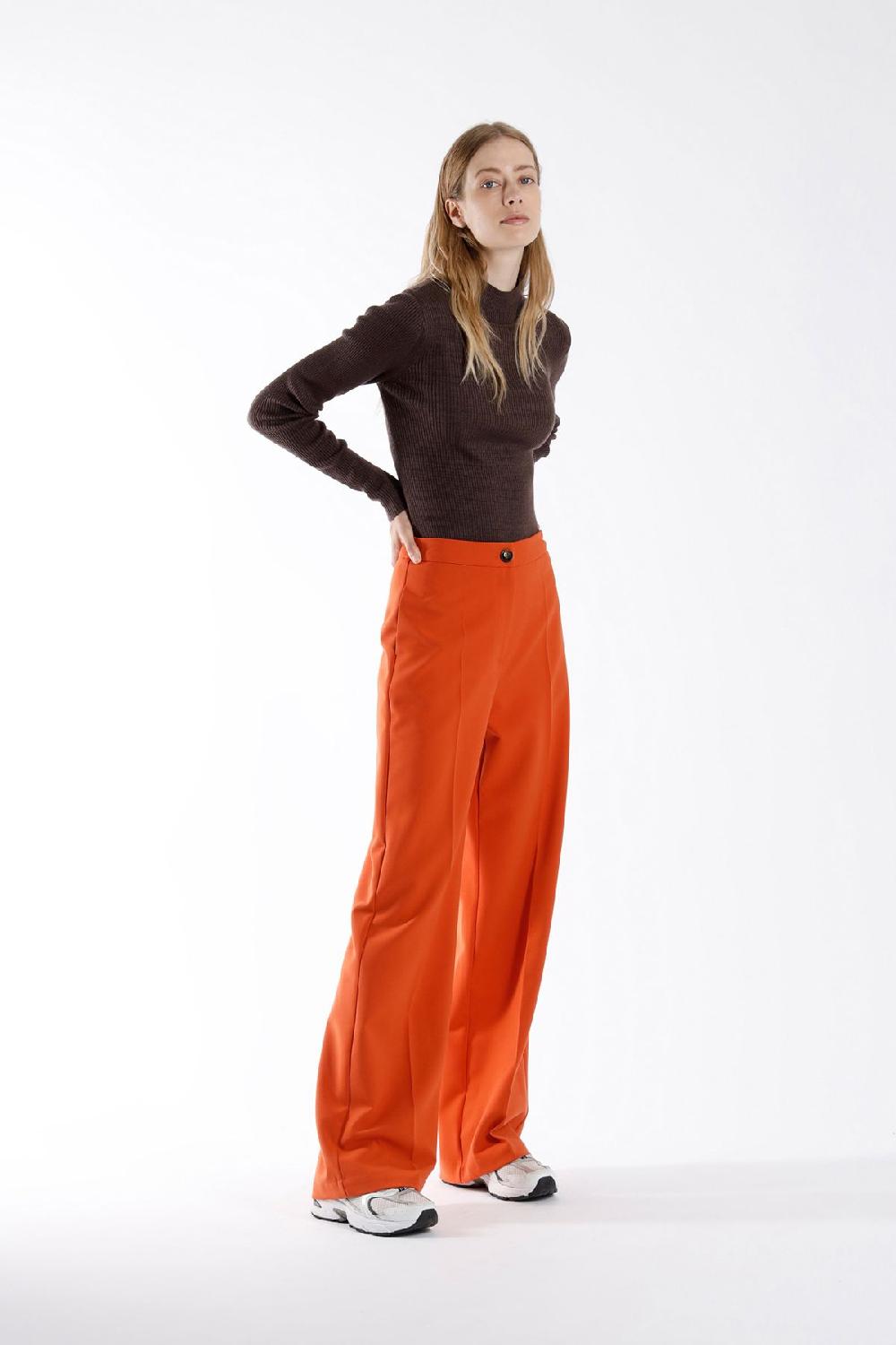 Julia June Trousers Loudi Burnt Orange