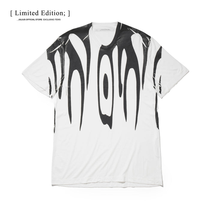 julius 077CPM1 White / Graphic T-Shirt