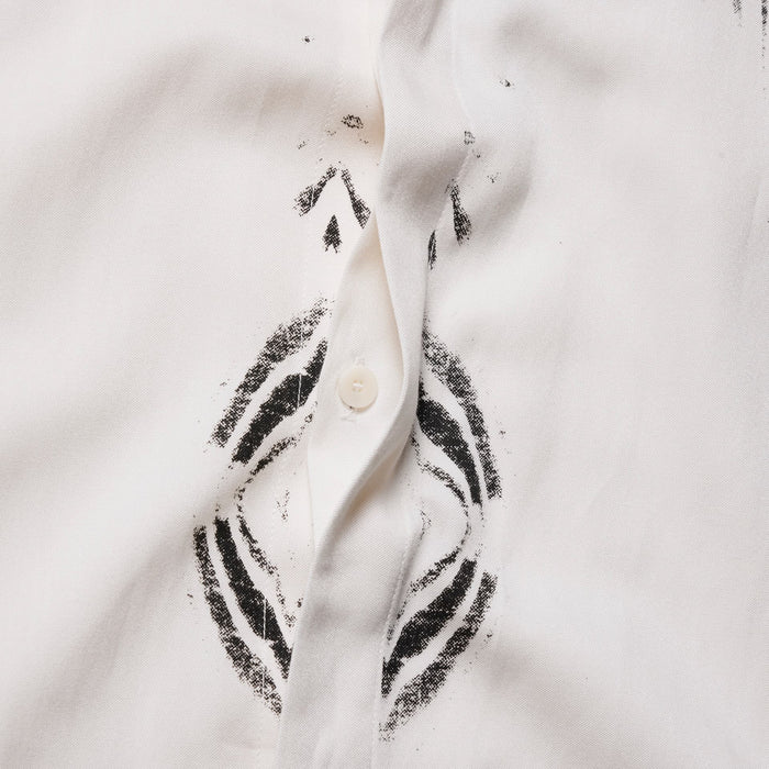 Julius 818SHM1 Off White / Graphic Printed Shirt