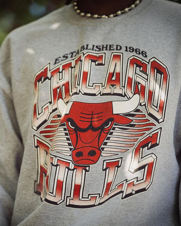 Junk Food Clothing Bulls Chrome Lines Crew Fleece Heather Grey